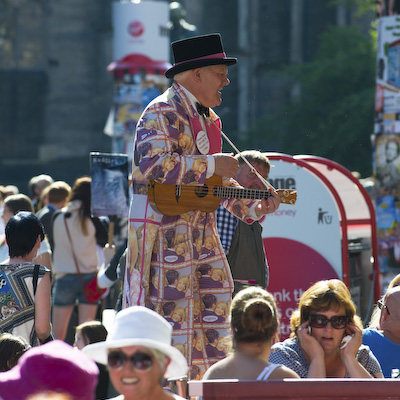 A street performer at the High Street or Royal Mile in Edinburgh during the Fringe 2012.