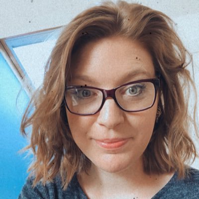 Rachel Mackie MA journalism student 400x400