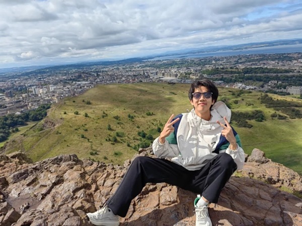 Honglu on Arthur’s Seat